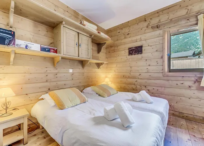 Les Alpages - 3 Pieces Pour 6 Personnes Mae-9213